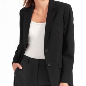 Like new Banana Republic blazer. Only worn a couple times.